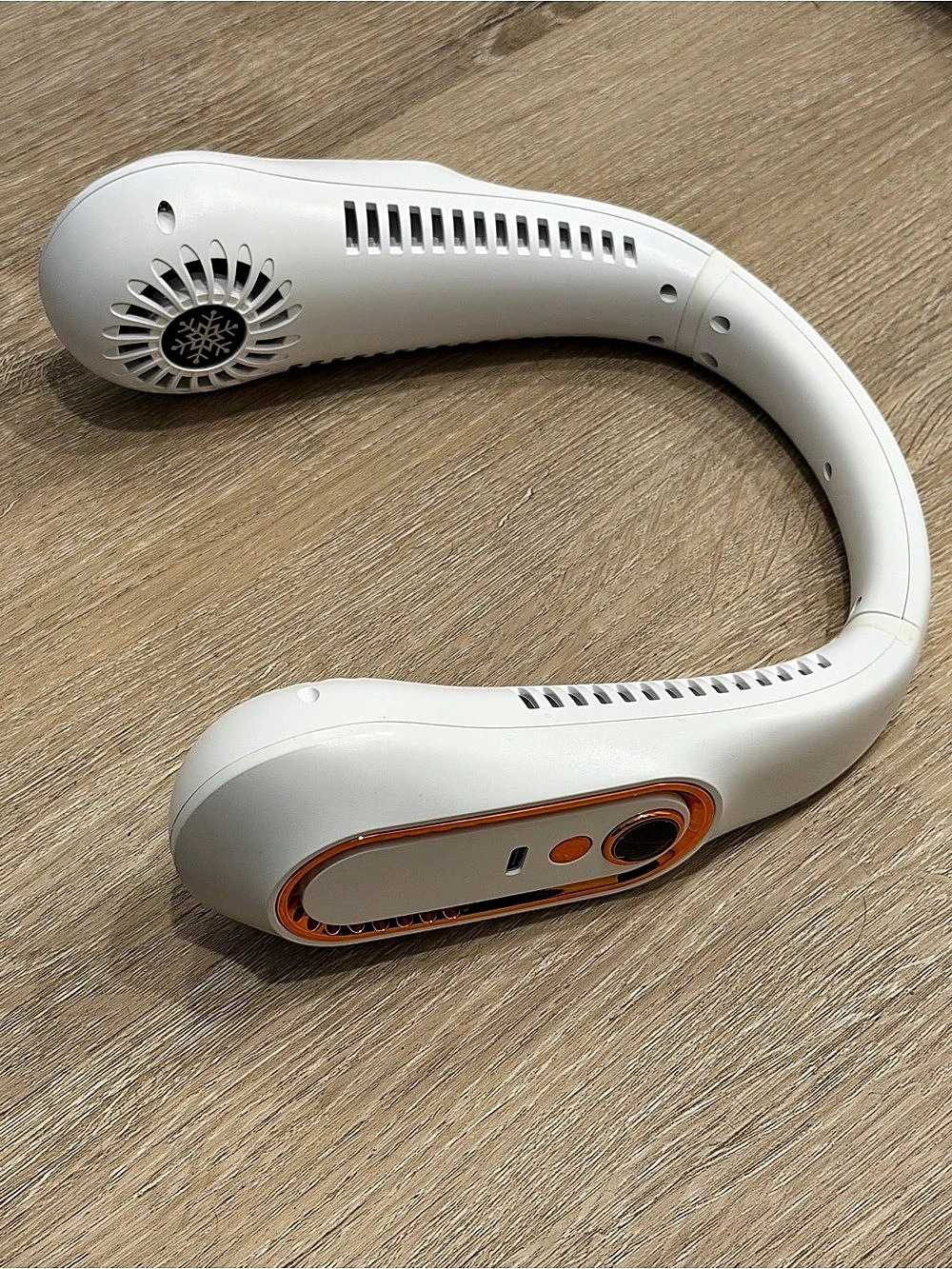 L28 Portable Neck Fan in White